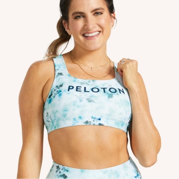 PELETON Blue Diamond Tie Dye V Back Sportsbra Small Gym Workout Active Comfy - Picture 1 of 9